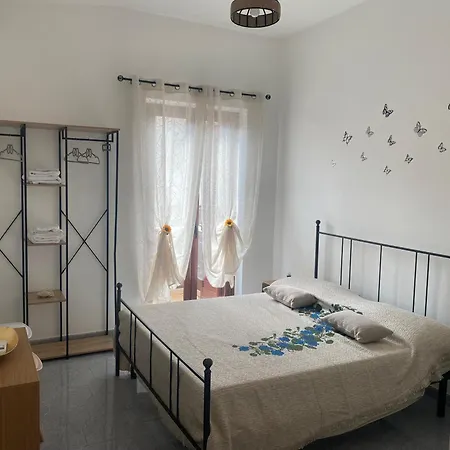 Apartment Gine's