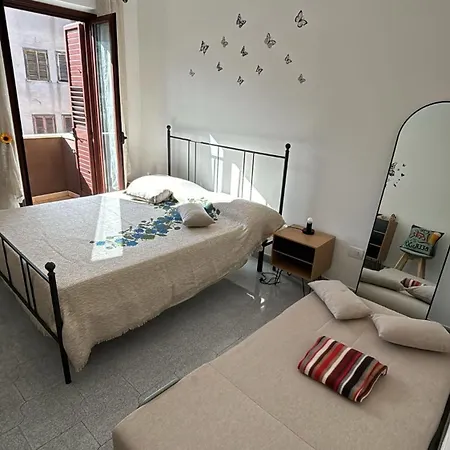 Gine's Apartment *